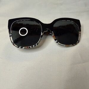 Burberry Black and Striped Sunglasses